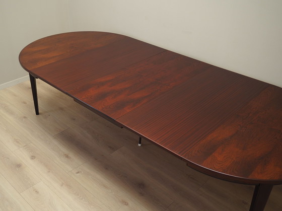 Image 1 of Table ronde en bois de rose, design danois, années 1970, fabricant : Omann Jun