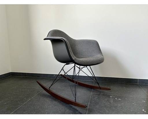 Vitra Rar Rocking Chair