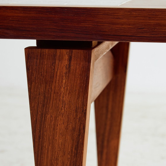 Image 1 of Mk10427 Table basse en bois de rose restaurée