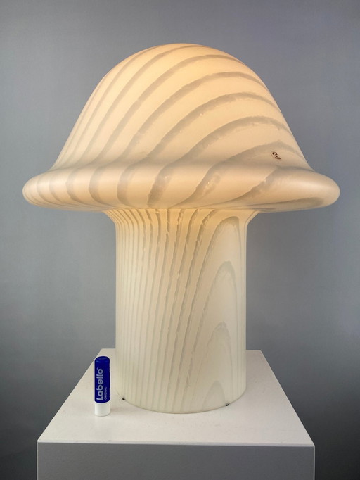 Énorme lampe de table à champignon en verre blanc Peill et Putzler Xxl 1970