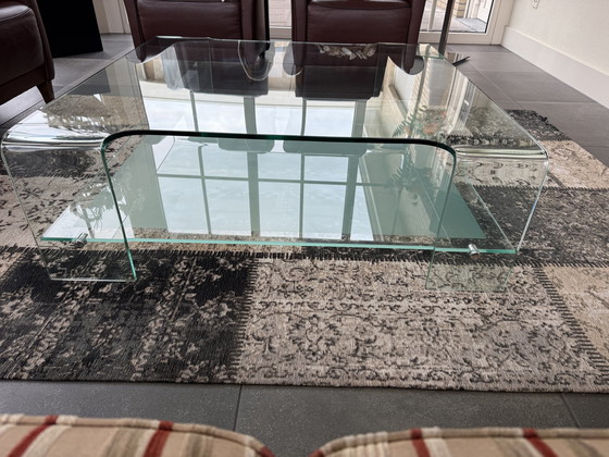 Image 1 of Table basse moderne en verre