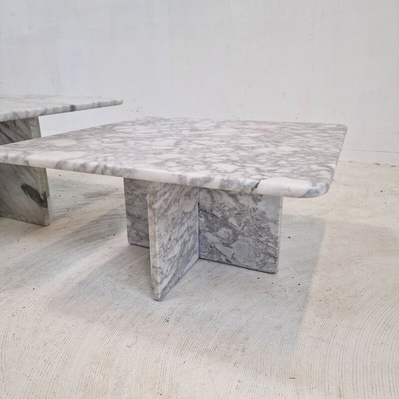 Image 1 of Ensemble de 3 tables basses vintage en marbre Bianco Carrara, Italie 1980