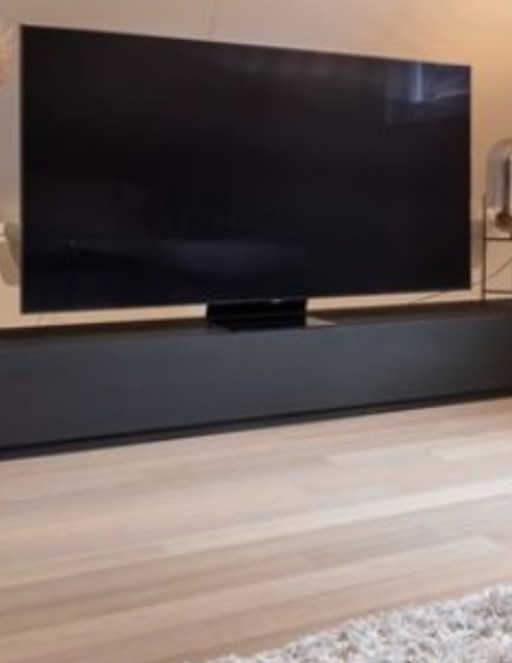 Meuble TV de luxe en bois noir