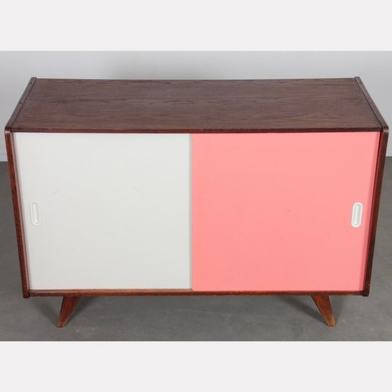 Image 1 of Commode Vintage En Chêne Foncé Par Jiri Jiroutek, Modèle U-452, 1960