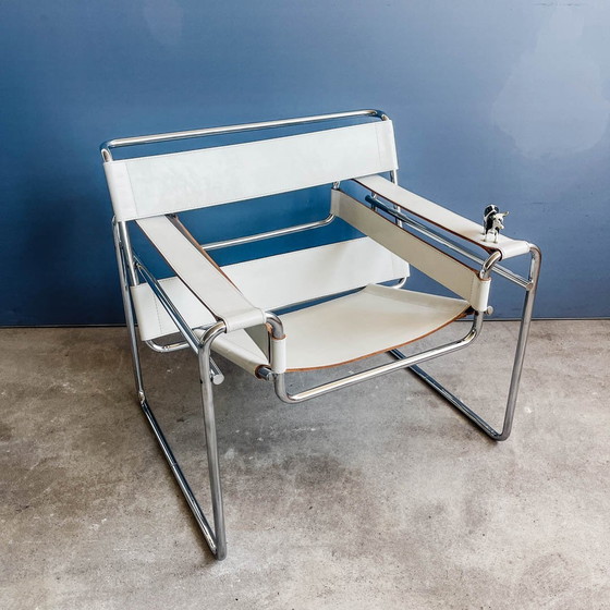 Image 1 of Knoll International - Wassily - Fauteuil - Blanc - Excellent état