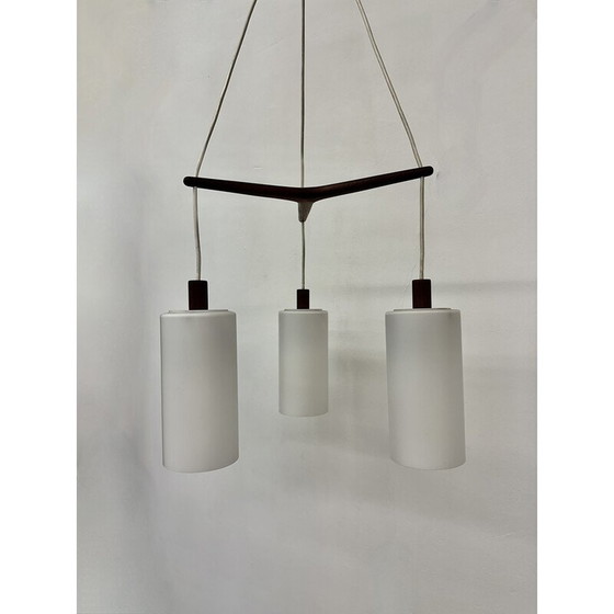 Image 1 of Lampe suspendue du milieu du siècle en teck et verre opalin, années 1970.