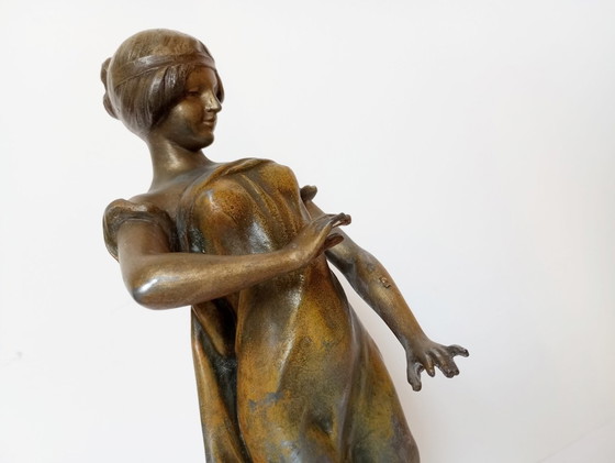 Image 1 of A.J. Scotte - 'L'Espiègle' - Sculpture de femme Art-Nouveau Paris 1905