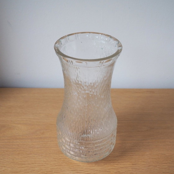 Image 1 of Vase en verre pressé à motifs Mcm 1960S