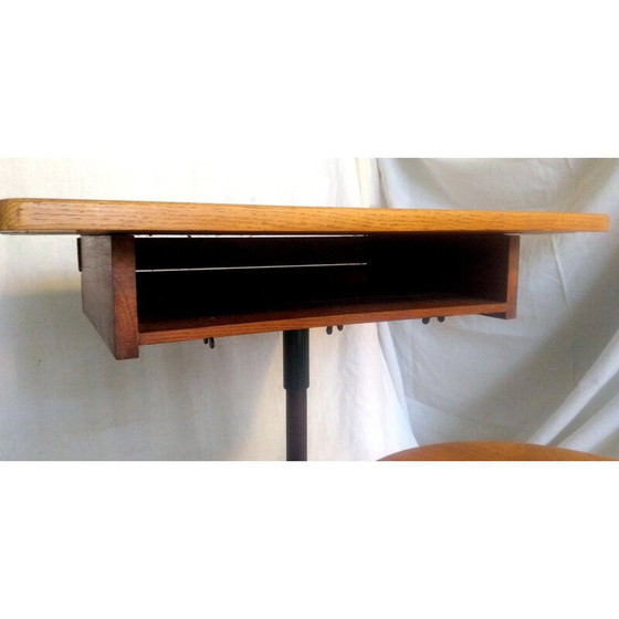 Image 1 of Table d'écolier vintage par Jean Prouvé