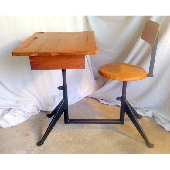 Image 1 of Table d'écolier vintage par Jean Prouvé
