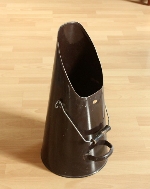1950S Charbonnier Métal Émaillé Avec Poignée En Bois - Porte Parapluie - Vase de Base - Vintage