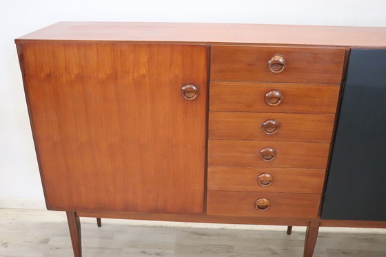 Image 1 of Buffet long en bois, 1960S