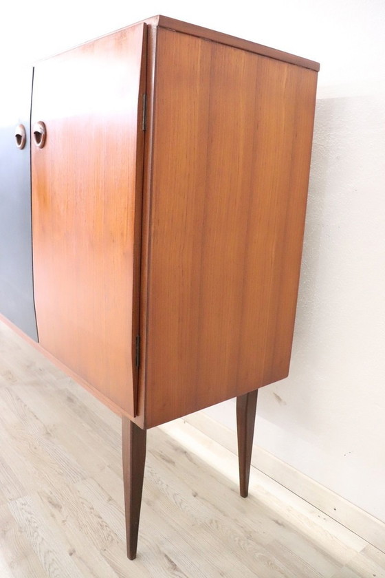 Image 1 of Buffet long en bois, 1960S