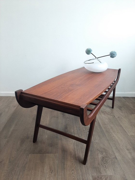 Image 1 of Table basse vintage avec plateau tournant dans le style de Louis Van Teeffelen