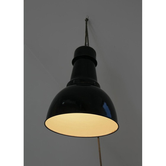 Image 1 of Plafonnier vintage industriel noir, années 1950