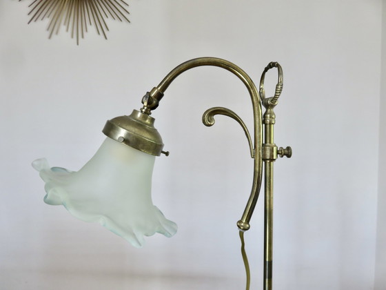 Image 1 of Lampe Art Nouveau En Bronze Et Verre Dépoli, France, 1970