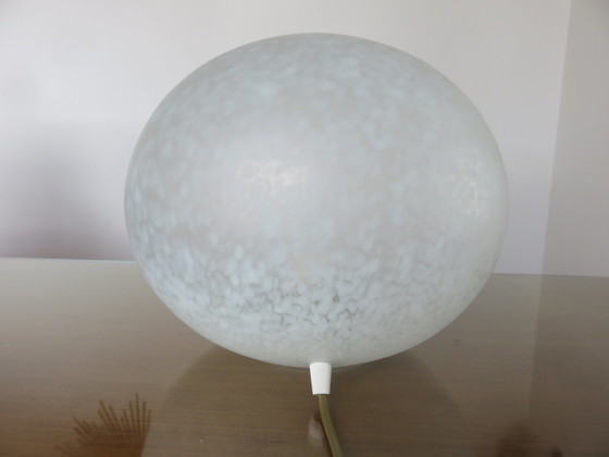 Image 1 of Lampe Caillou Italienne, En Verre Moucheté Blanc, 1980