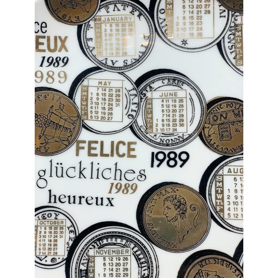 Image 1 of Assiette en porcelaine de Piero Fornasetti pour le calendrier de l'année 1989s