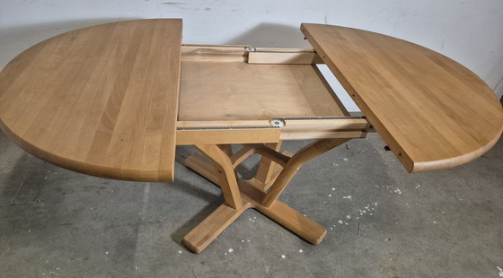 Image 1 of Table de salle à manger en chêne au design scandinave