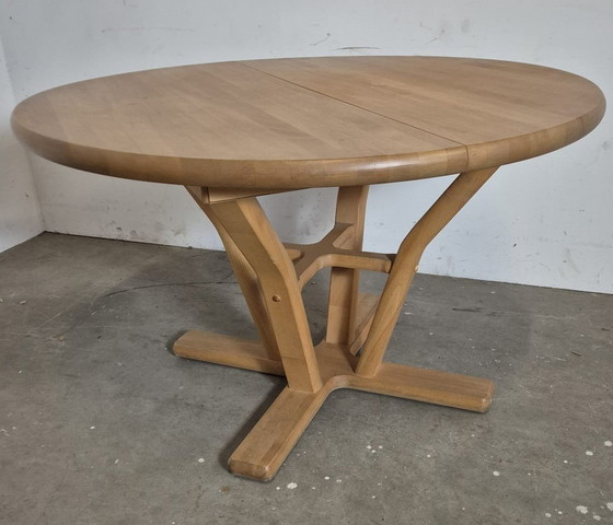 Image 1 of Table de salle à manger en chêne au design scandinave