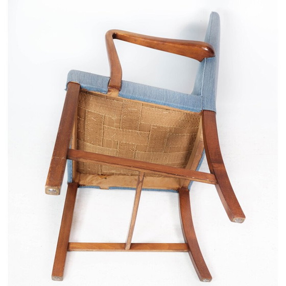 Image 1 of Fauteuil vintage en acajou et tapissé de tissu bleu clair par Fritz Hansen