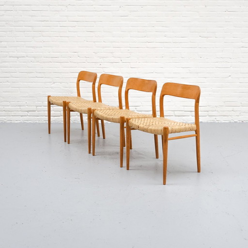 Niels Möller Modèle 75 Chaises de salle à manger