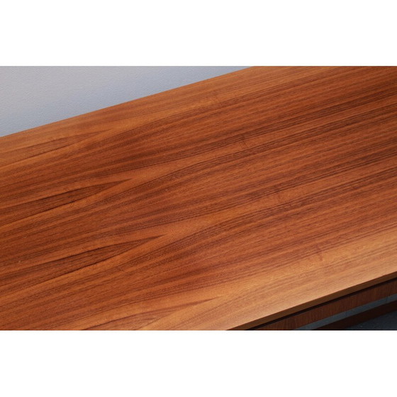 Image 1 of Table basse vintage en noyer et métal par Ilse Möbel, Allemagne 1970