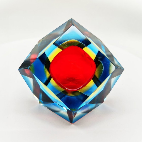 Image 1 of Cendrier ou attrape-tout en verre de Murano des années 1960 attribué à Flavio Poli pour Seguso. Fabriqué en Italie