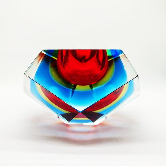 Image 1 of Cendrier ou attrape-tout en verre de Murano des années 1960 attribué à Flavio Poli pour Seguso. Fabriqué en Italie