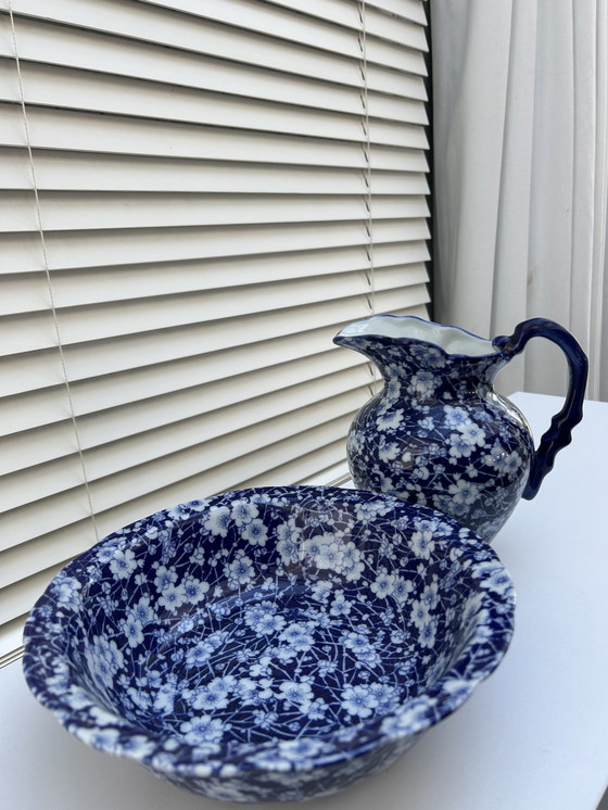 Image 1 of Ensemble De Plat Et Cruche 