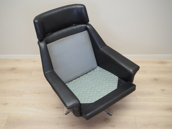 Image 1 of Fauteuil pivotant, Design danois, 1970S, Designer : Werner Langenfeld, Manufacture : Esa