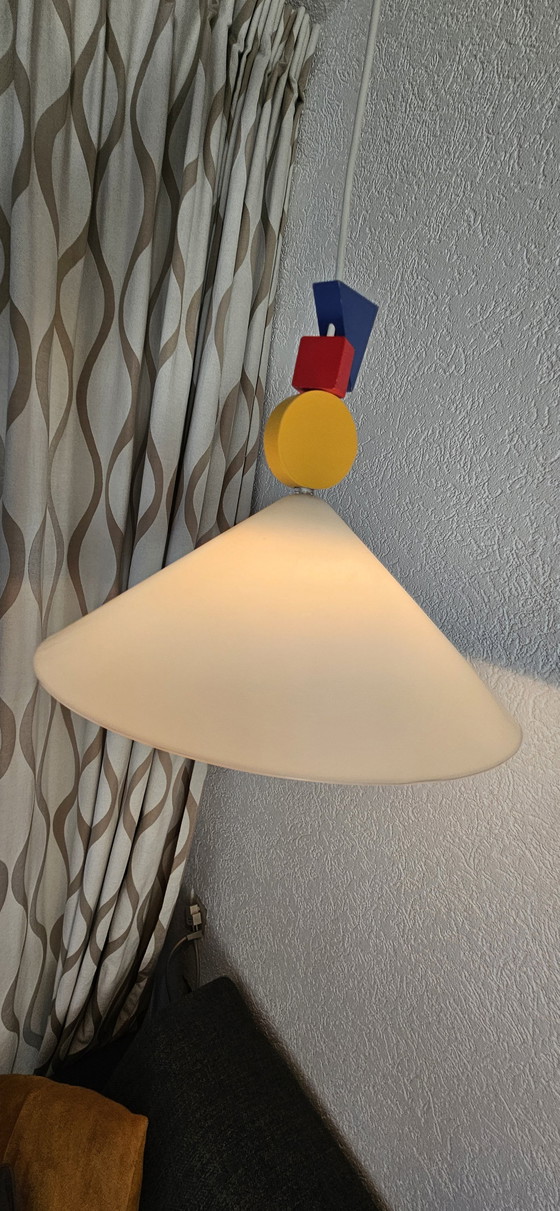 Image 1 of IKEA Lampe à suspension Stoja Style Memphis
