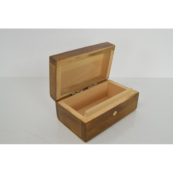 Image 1 of Boîte vintage en bois sculpté, Tchécoslovaquie, années 1950