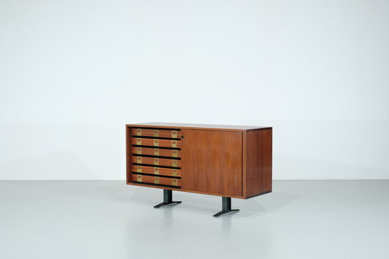 Image 1 of  Buffet Se3 Par Osvaldo Borsani Pour Tecno - 1960S