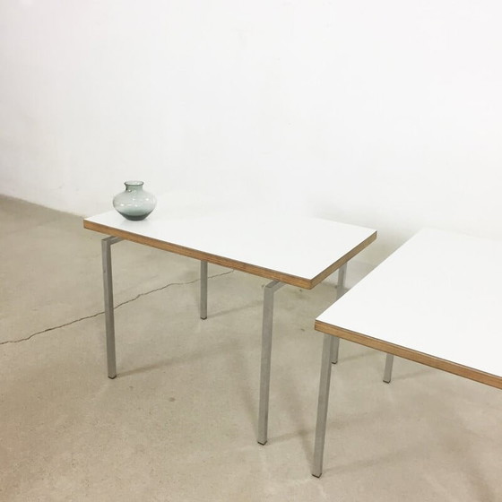 Image 1 of ensemble de 2 tables empilables modernistes par Trix & Robert Haussmann - années 1950