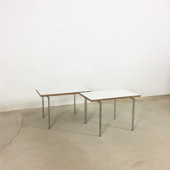 Image 1 of ensemble de 2 tables empilables modernistes par Trix & Robert Haussmann - années 1950