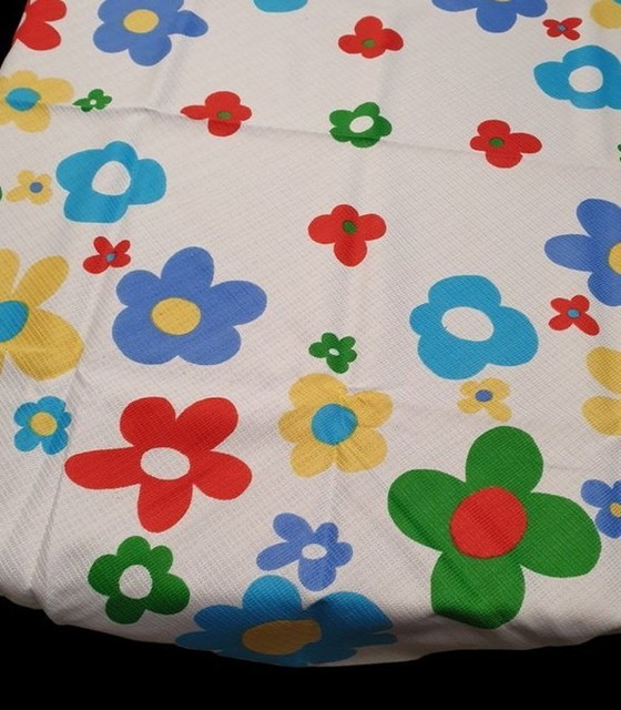 Image 1 of 1220 Nappe Vintage Merry, Tapis