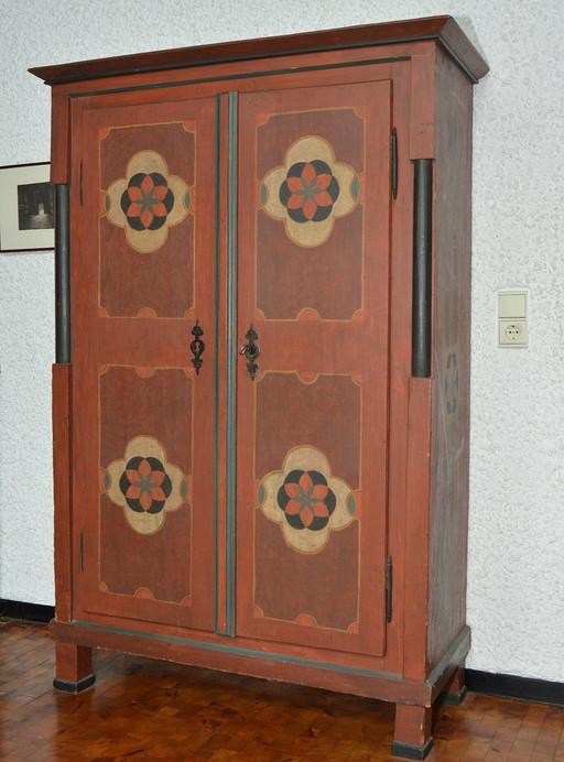 Ancienne armoire de ferme Thuringe