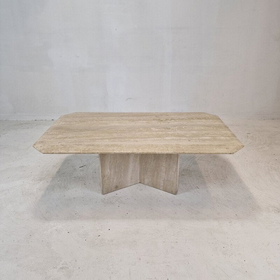 Image 1 of Table basse vintage italienne en travertin, 1980