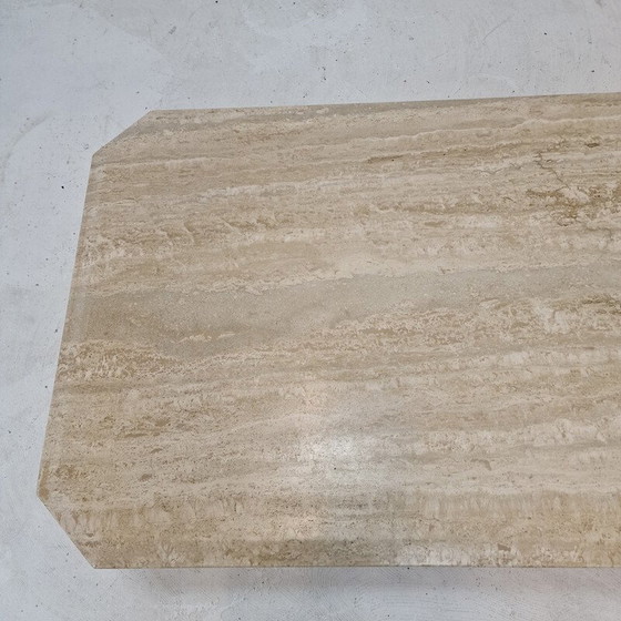 Image 1 of Table basse vintage italienne en travertin, 1980