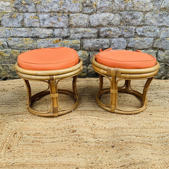 Image 1 of Table basse vintage avec paire de poufs