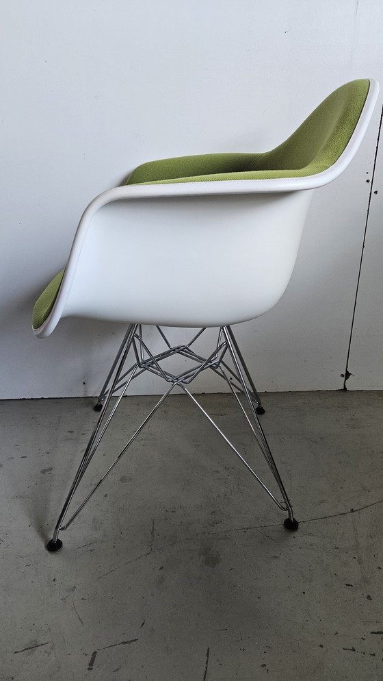 Image 1 of 4x Vitra Eames Dar Armchair