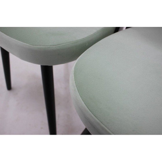 Image 1 of Ensemble de 4 chaises de salle à manger vintage en bois par Antonin Suman, Tchécoslovaquie 1960