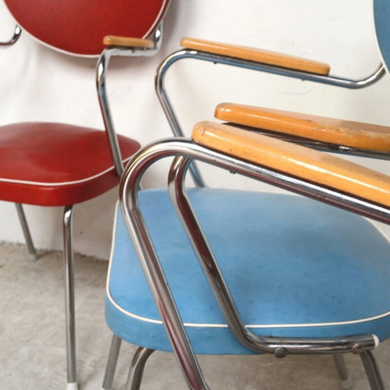 Image 1 of Ensemble de 3 chaises rouges et bleues - années 1950
