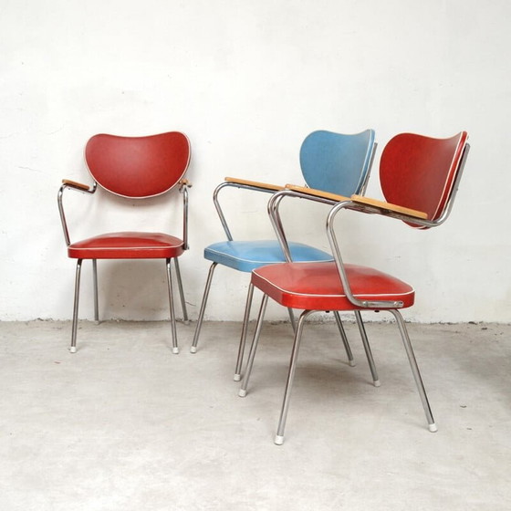 Image 1 of Ensemble de 3 chaises rouges et bleues - années 1950