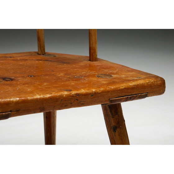 Image 1 of Fauteuil bas vintage d'art populaire tyrolien