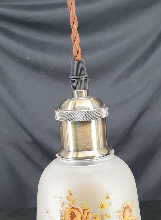 Image 1 of 1489 Lampe pendante en verre vintage avec fleurs