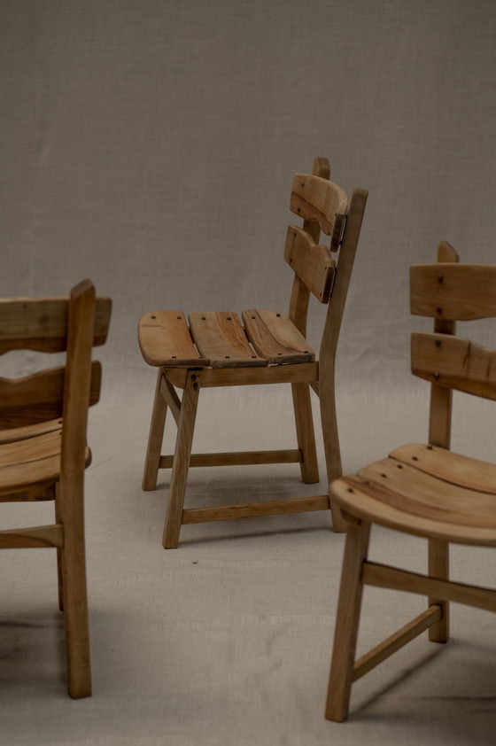 Ensemble de chaises de salle à manger brutalistes 1960S – Wood, Vintage (photo 5 of 16)