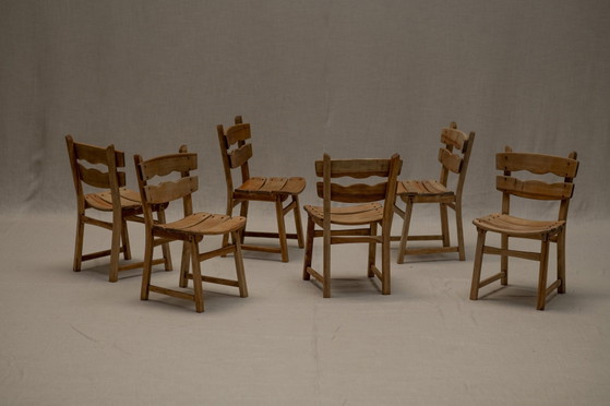 Ensemble de chaises de salle à manger brutalistes 1960S – Wood, Vintage (photo 2 of 16)