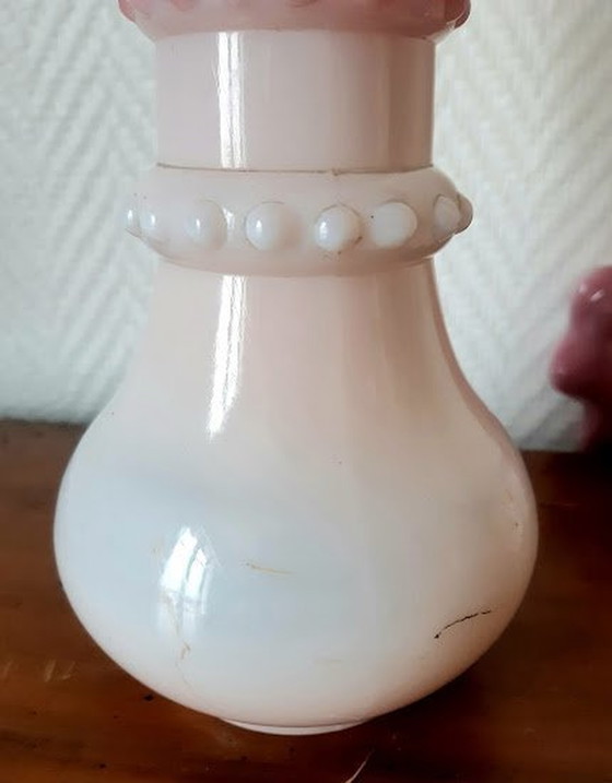 Image 1 of 2X Vases En Opaline De Foire Vers 1920